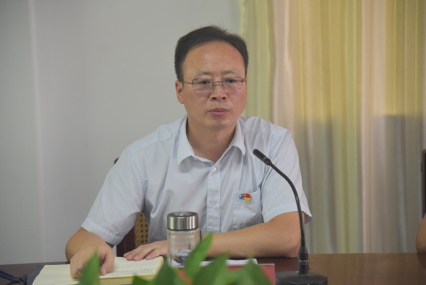 公司黨委召開黨員發(fā)展對象、接受入黨分子 “雙推”會議