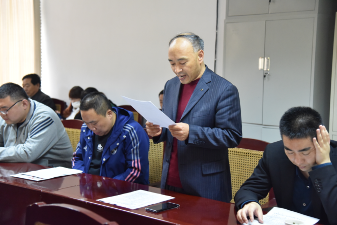 公司召開新黨員入黨宣誓儀式、黨員發(fā)展對象、入黨積極分子“雙推”會議
