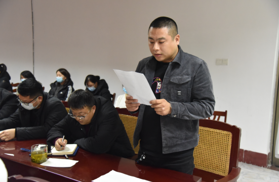 公司召開黨員發(fā)展對象、入黨積極分子 “雙推”會議