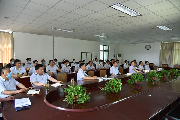 公司舉辦“提升職業(yè)素養(yǎng) 共建活力團隊”專題培訓(xùn)